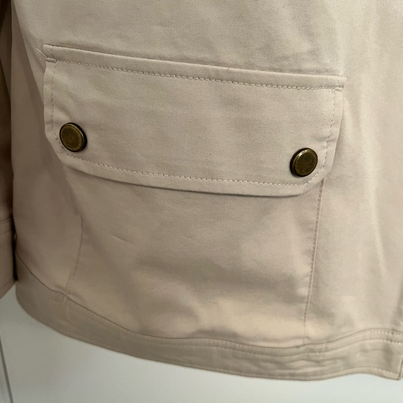 NWOT Allison Daley plus size beige utility jacket, size 16. - Picture 11 of 14